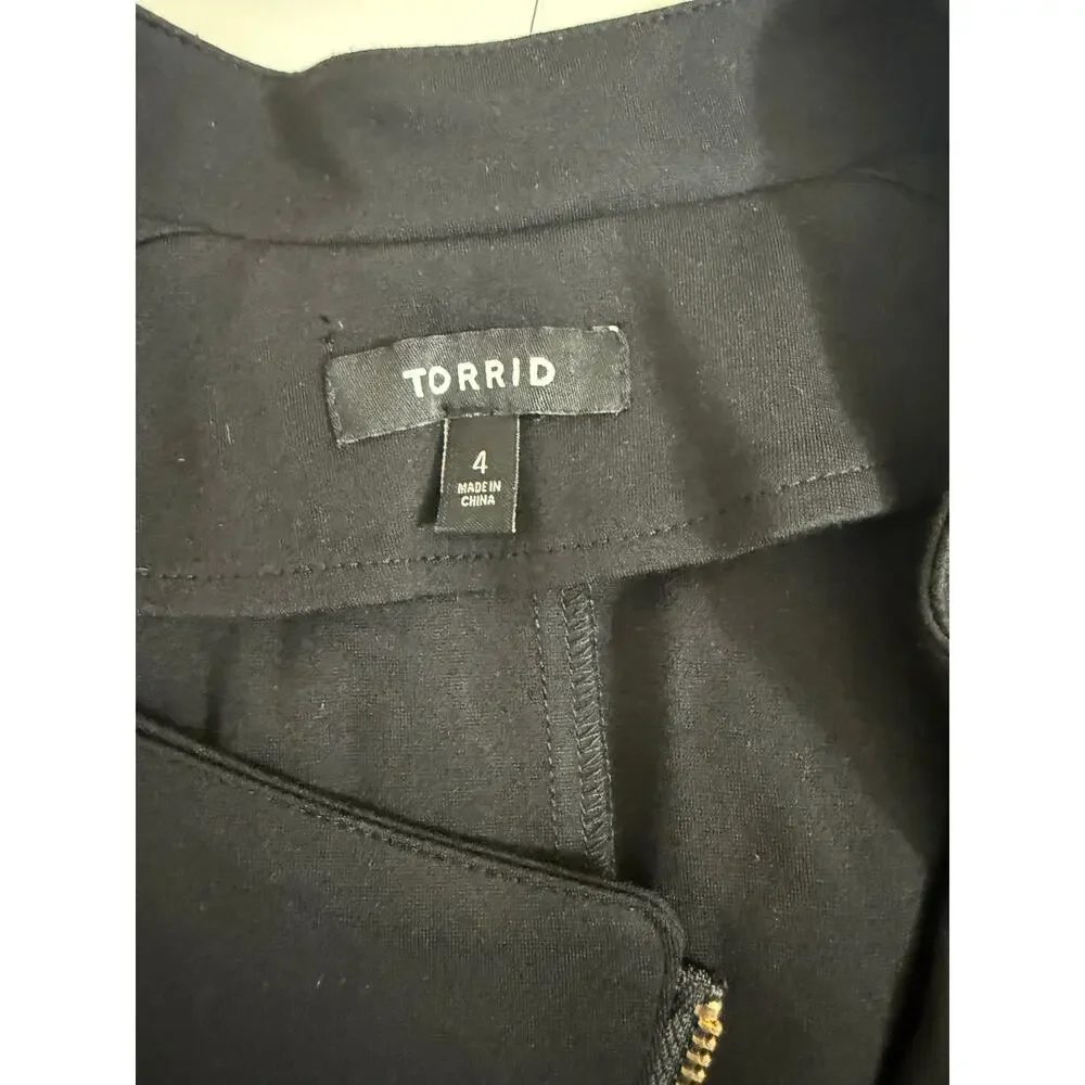 Torrid Women Plus Jacket Black Asymmetrical Zip Ponte‎ Moto Sz 4 - Picture 4 of 8